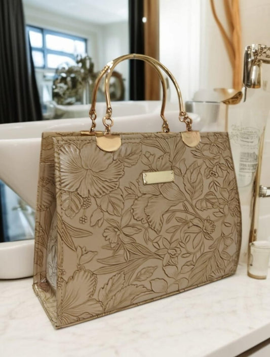 Luxury flowers box